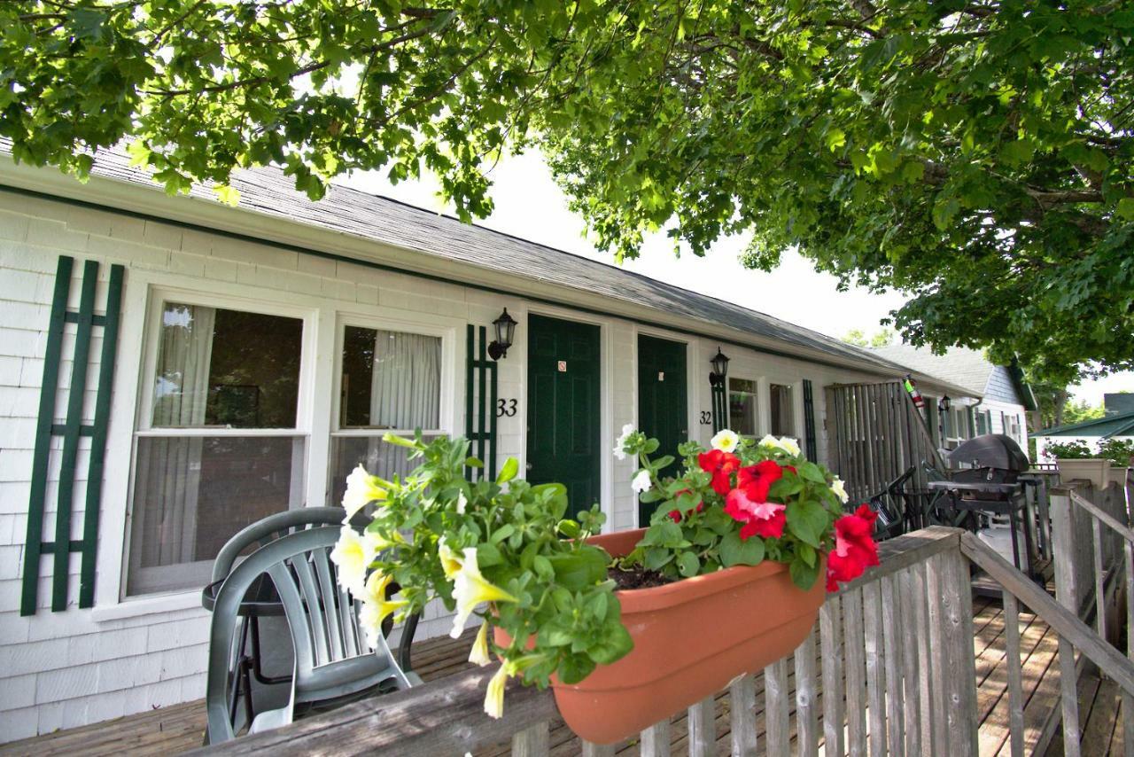 Lakeview Lodge And Cottages Cavendish Eksteriør bilde
